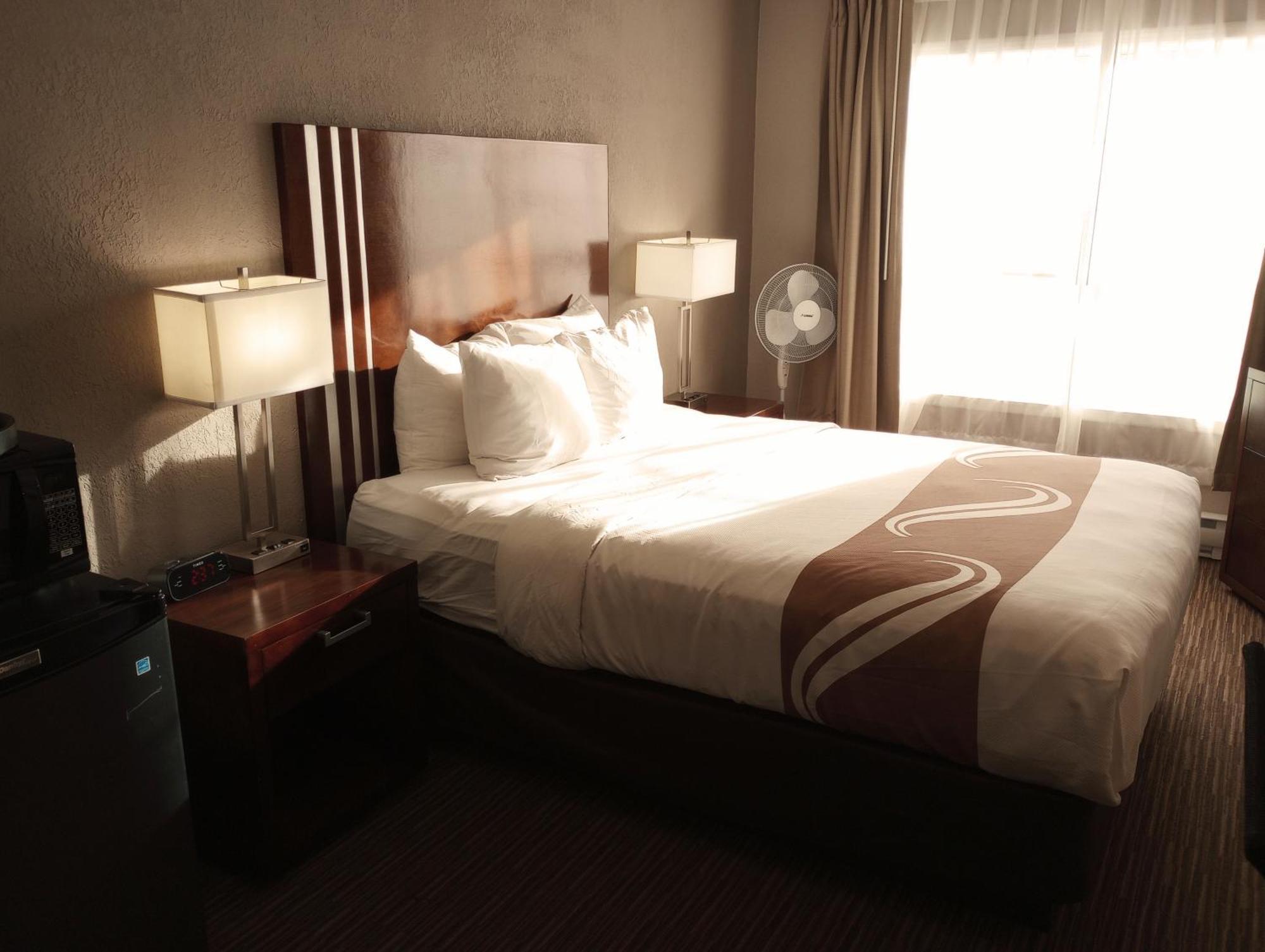 Quality Inn Downtown Inner Harbour Victoria Exterior foto